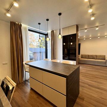 ЖК Z40 Преміум клас! Оренда 1кім + кухня-вітальня • тераса Центр 5хв