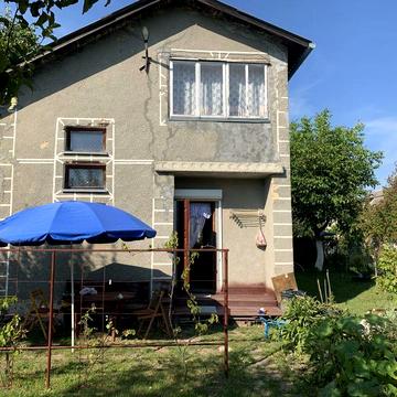 Будинок, Дача біля села Буцнів