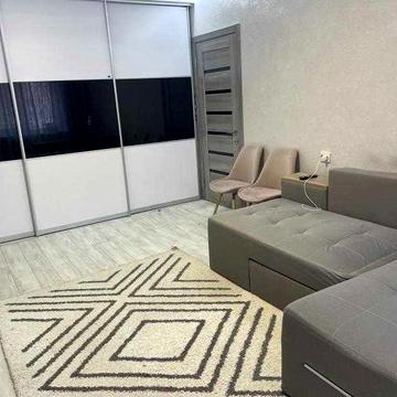 2-х комнатная квартира на Семена Палия