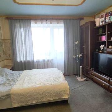 Продам квартиру без комісії на Мікрорайоні