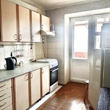 Оренда просторої 2-кім. квартири, вулиця Казанська.