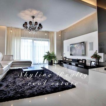 Сучасний будинок за ексклюзивним дизайнерським проектом в Козині