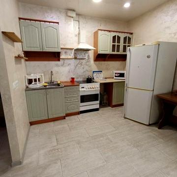 Новострой, квартира студия с ремонтом мебелью