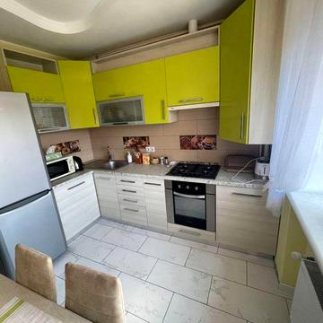 Оренда 1 кім. кв. 15 000 Пулюя, 40. Корпус 10