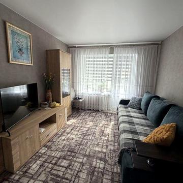 Продам 1к кв  на Площади ремонт мебель техника