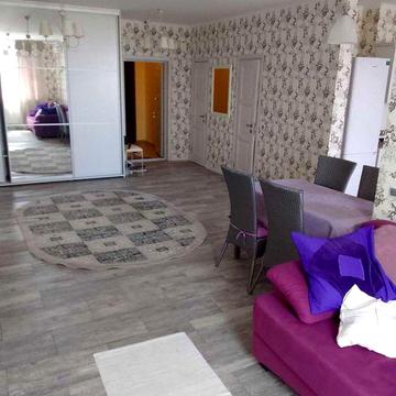 Оренда 3-х кімнатна квартира Феодосійська 3В