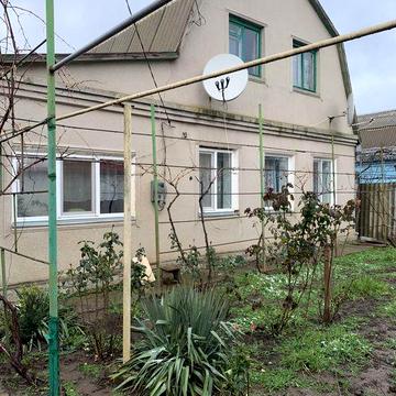 Сдаю дом в Октябрьском в районе Водолея