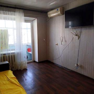 Сдам 1-2х к комн комнатную 7000  Правый берег