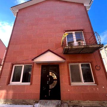 Продам домик за 72000 у.е. на Паустовского