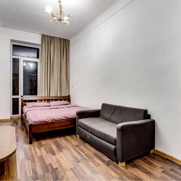 Тепла ,затишна , чиста квартира для сімї