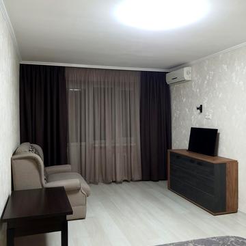 Польська вул., 16