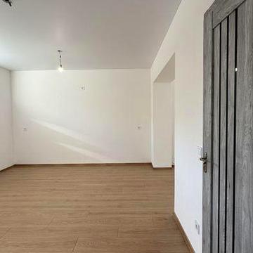 ТЕРМІНОВО! Продаж вартири з ремонтом! Програми -так! Без комісії