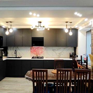 Трикімнатна квартира покращеного планування.Сучасним,євроремонтом