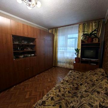 Продам 1 кім м/с