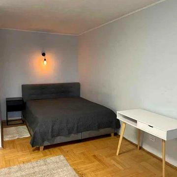 Аренда однокомнатной квартиры ж\м Солнечный