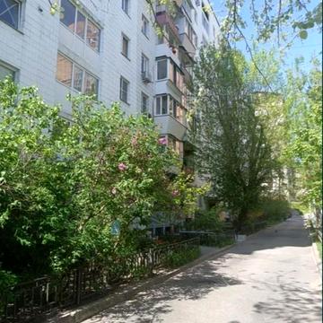 Євгена Коновальця вул. (Щорса), 15 к3