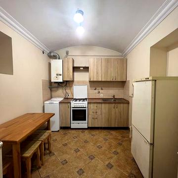 Продаж 2 кім квартири Львів ближній центр вул. Т. Шевченка 45000 дол