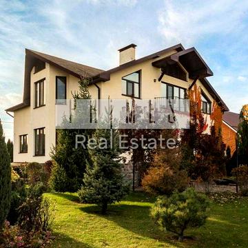 Продається будинок 480 м в Білогородка, з ділянкою 30 соток