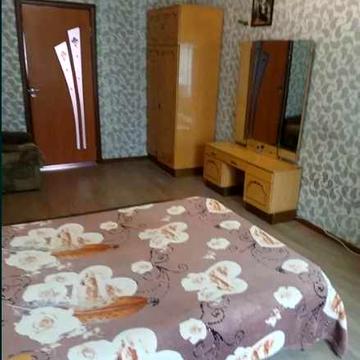 Здам 2-х кімн. квартиру вул. В. Бердичівська  для 3х військових, парі