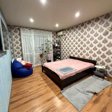 В продажу 1 к к на Енгельса з євроремонтом