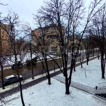 Продаж 3кімнатної квартири у Центрально-Міському районі.