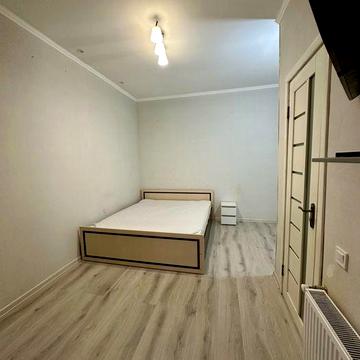 Оренда частини будинку • Центр • Велика 1 кімнатна •Автономне опалення