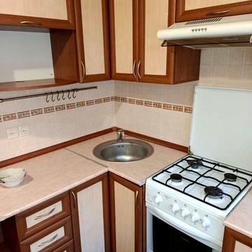 Здам 2-кімнатну квартиру з меблями та технікою