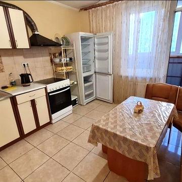 1 к. квартира "Радужный" массив/Небесной сотни