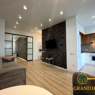 Оренда квартири на 95 кварталі з дизайнерським ремонтом