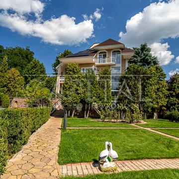 Завальна вул., 21