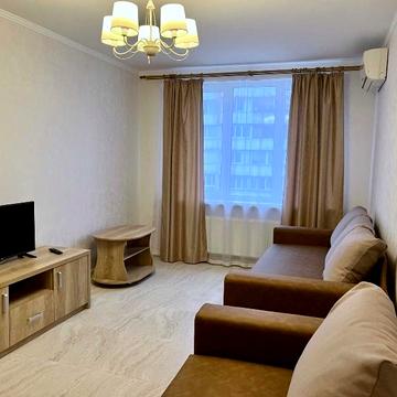 Бориса Гмирі вул., 17