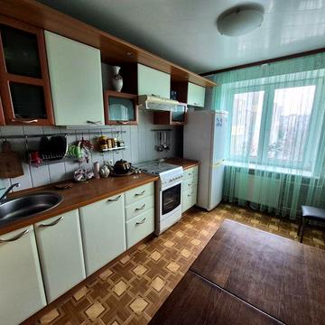 Здається в оренду 3 кімнатна квартира в районі Луначарського