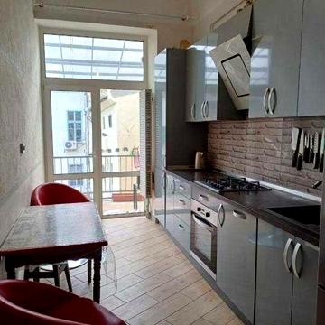 3к квартира  | Центр | ремонт| 3 поверх | АГВ