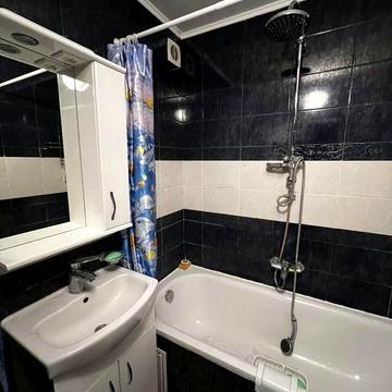 Оренда 2к Дарницький рн метро Осокорки 8хв тц Аркадія