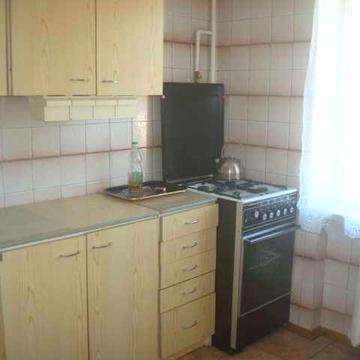 метро Дорогожичи 3 мин. отличная 2 комн.квартира ул.Телиги 29