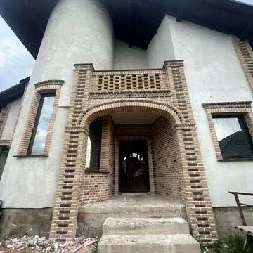 Продажа дому у Румуній