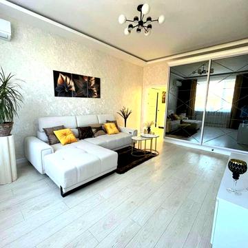 Новосельського вул., 32