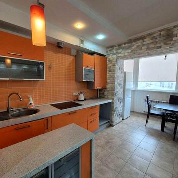 Продаю 1 комнатную квартиру на Курортной! а1