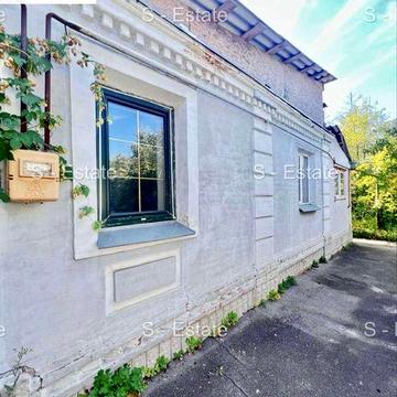 Продам дом Харьков под реконструкцию участок 10 соток