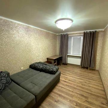 Сдам 3х комнатную квартиру на Черёмушках Филатова/Дом Мебели.