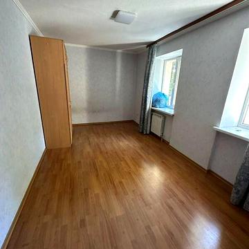 Довгострокова оренда 2к Квартира Квартальна (Гладкова) вулиця