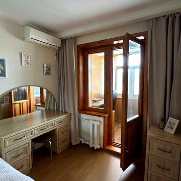 Продаж 3к квартири 62.4 кв. м на вул. Мандриківська 163