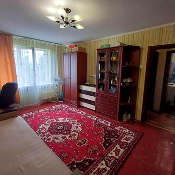 Продам 2 к гостиночку