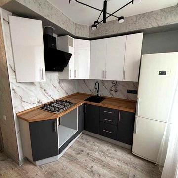 Продається 3-кімнатна квартира з ремонтом . Заводський р-н Н1