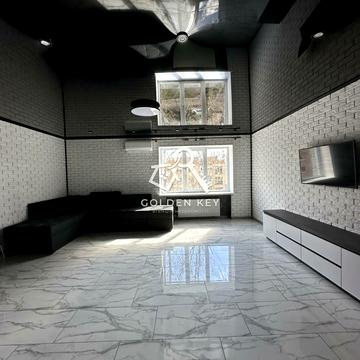 Сталева вул. (Нахімова), 22