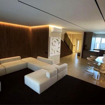 Атмосферний таунхаус у КМ New Village