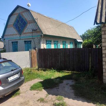 Продається  будинок