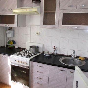 Оренда 1кім.кв Дружба.