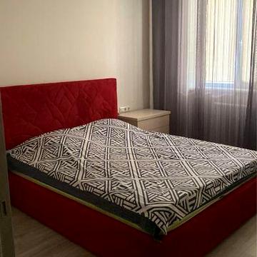 Здаєтсья 2 кімнатна квартира