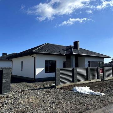 Продам будинок в с. Зміїнець / Тарасове / Луцьк